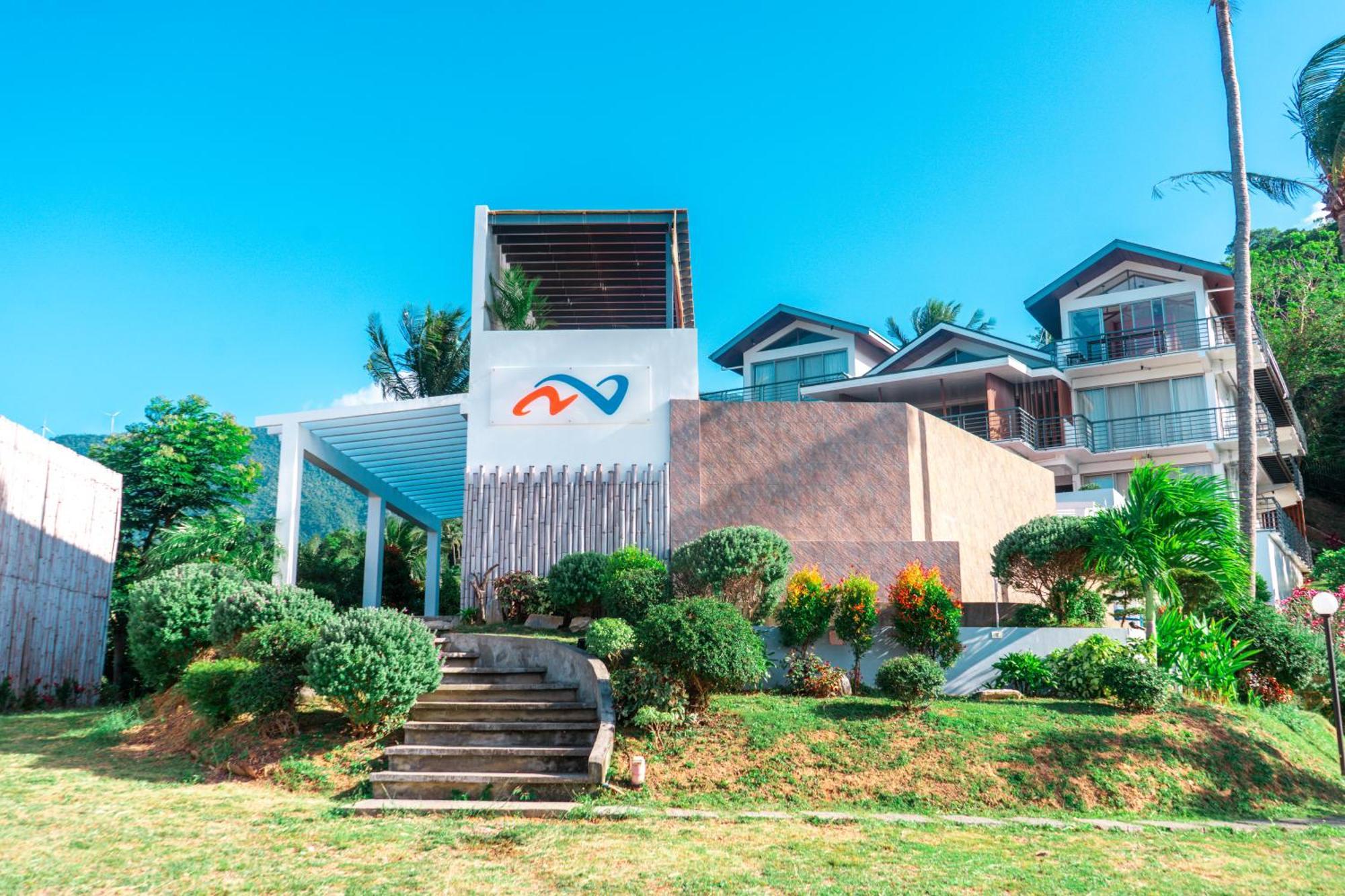 Av Suites Puerto Galera Exterior photo